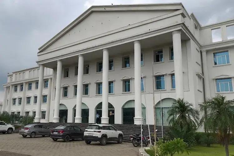Nirwan University